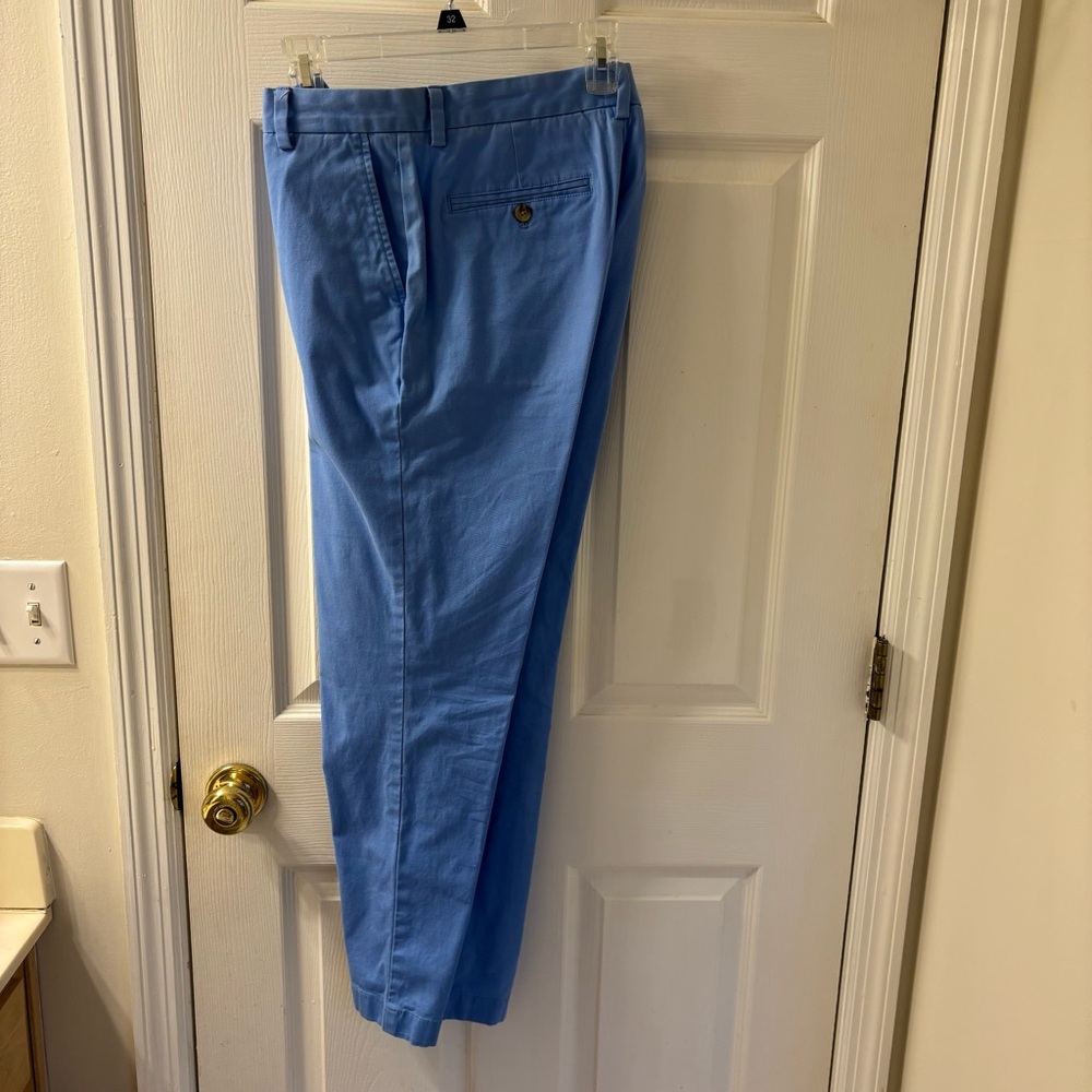 30x30 Vineyard Vines Light Blue Chinos